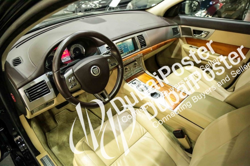 2011 Jaguar XF Luxury